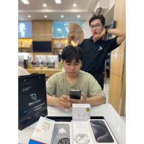 Khuyến mãi iPhone 16